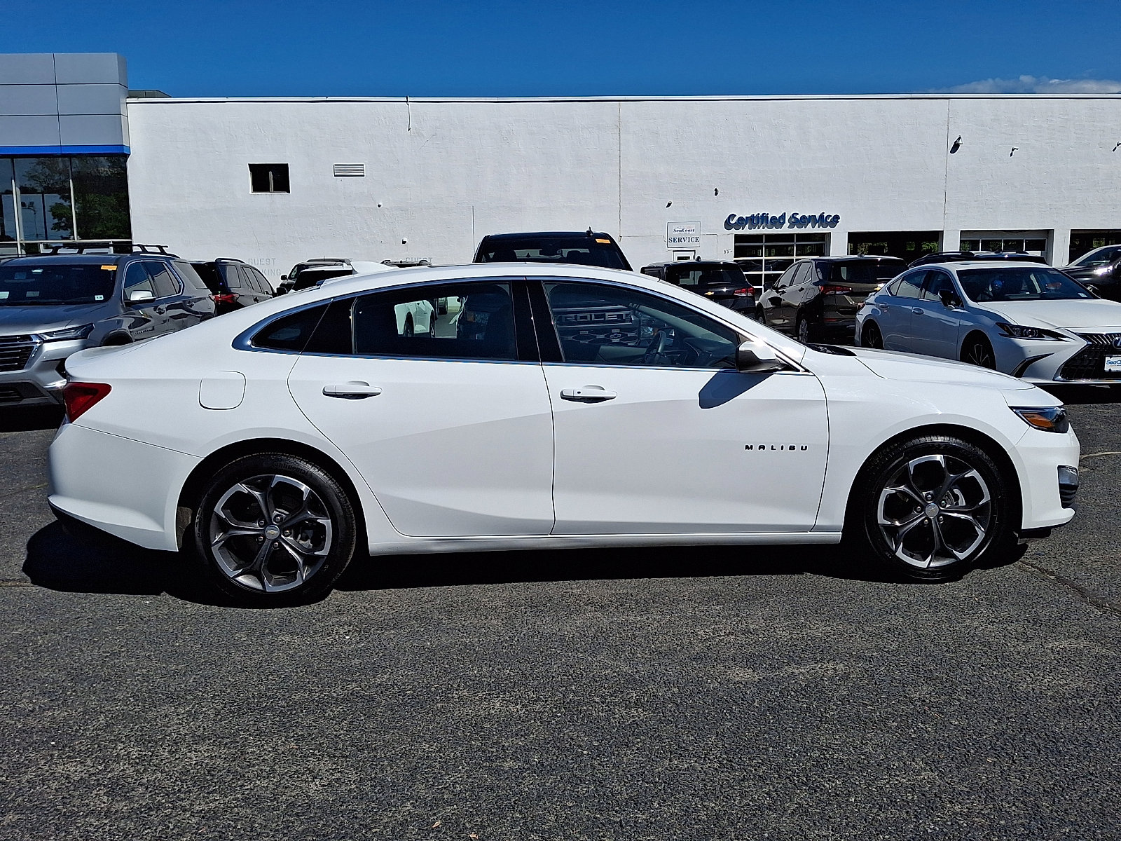 Used 2024 Chevrolet Malibu LT FWD image 8