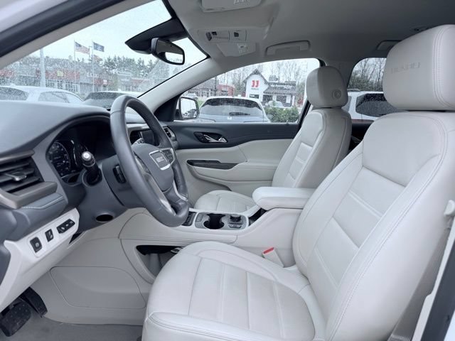 Used 2023 GMC Acadia Denali AWD/4WD image 18