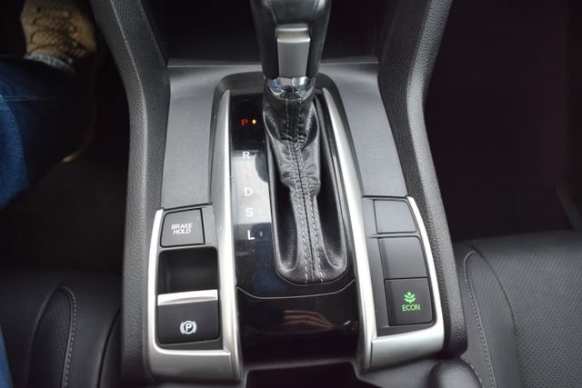 Used 2018 Honda Civic Touring image 33