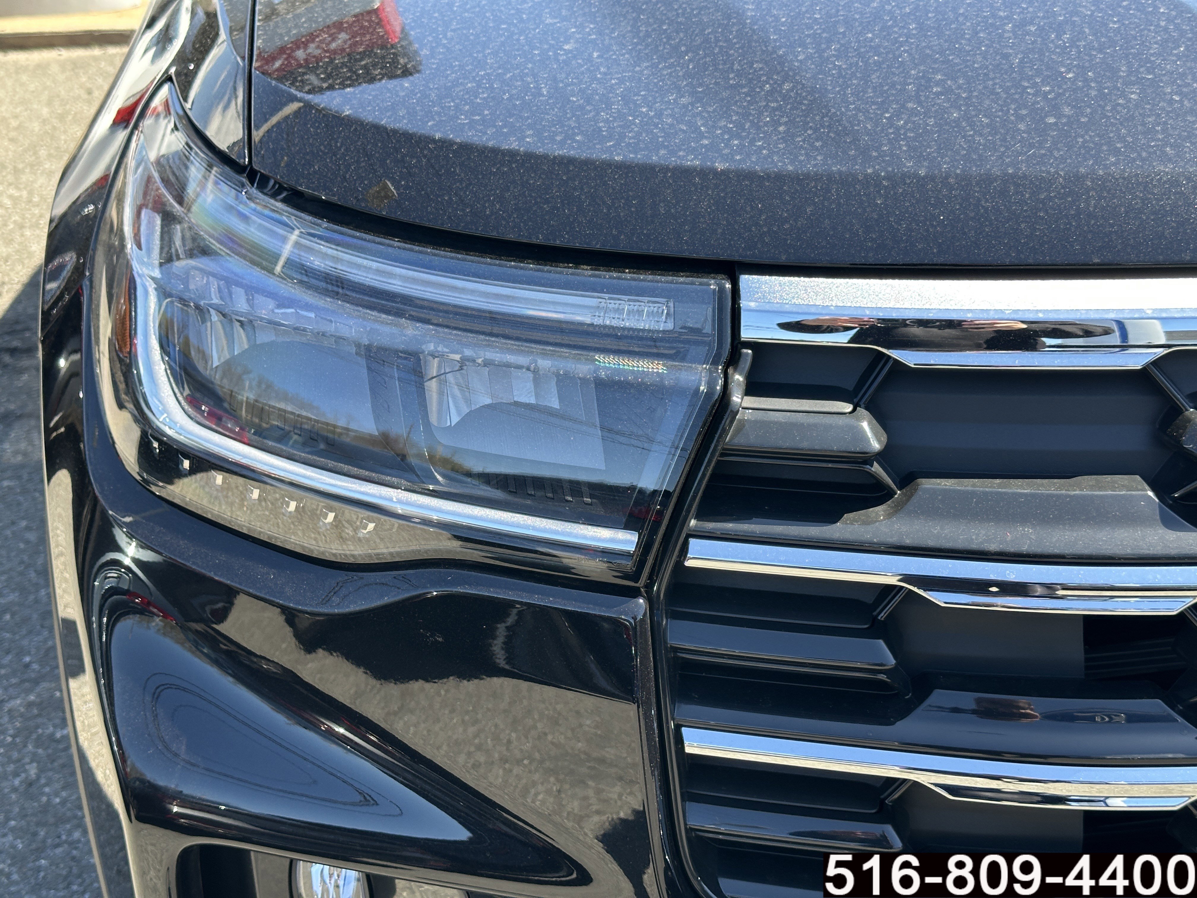 Used 2026 Ford Explorer Active w/ Active Comfort Package AWD/4WD image 10