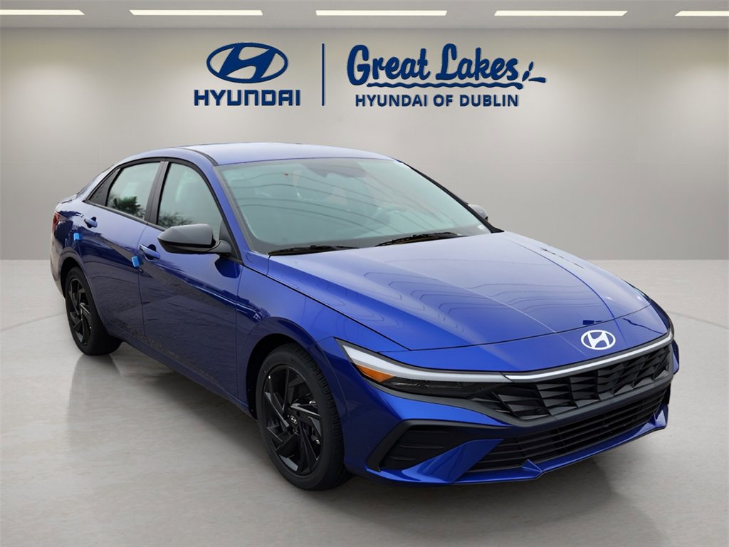 New 2026 Hyundai Elantra Sport w/ Cargo Package image 7