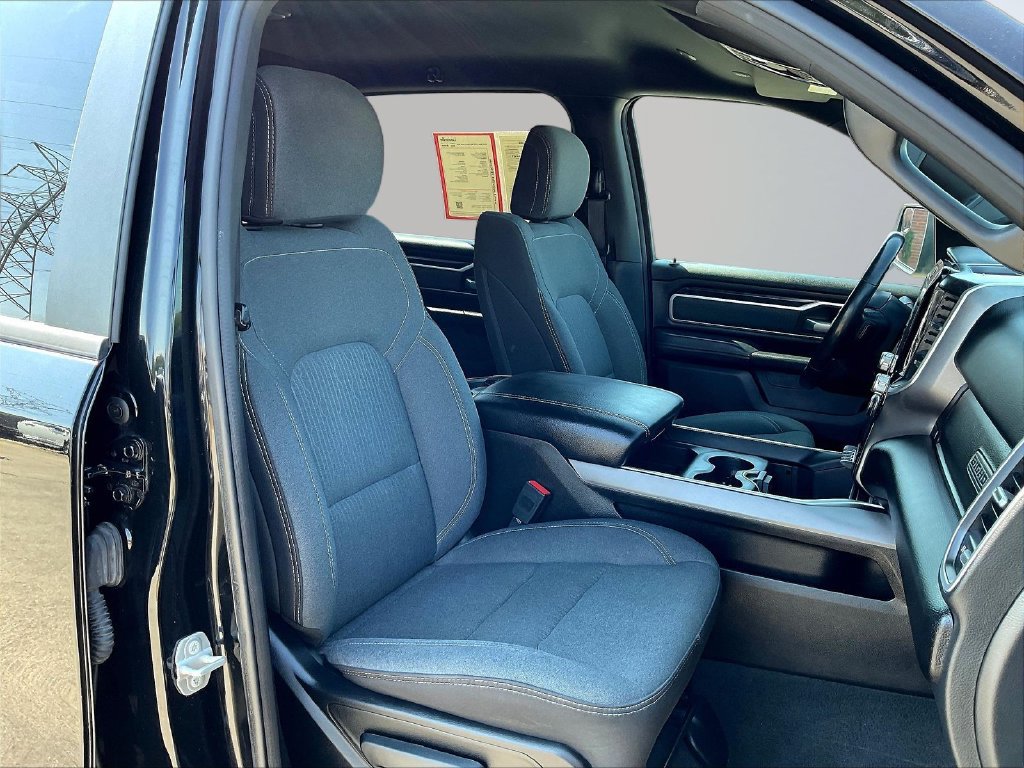 Used 2023 RAM 1500 Big Horn AWD/4WD image 31