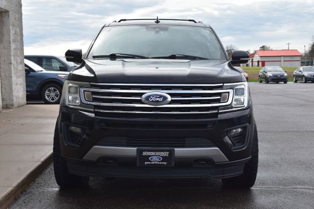 Used 2018 Ford Expedition Max XLT w/ Equipment Group 202A AWD/4WD image 14