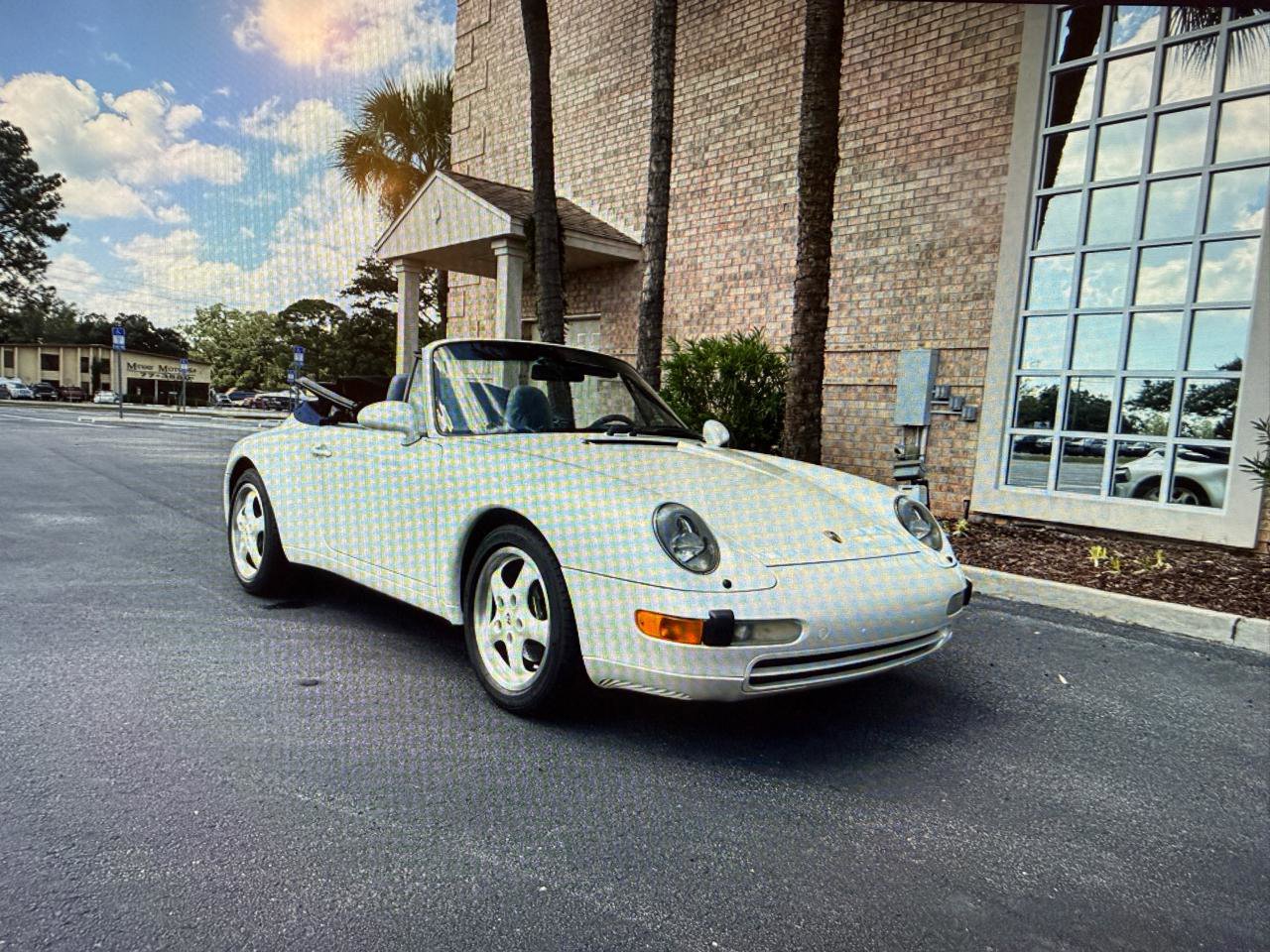 Used 1995 Porsche 911 Cabriolet image 4