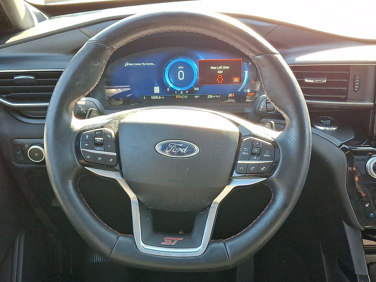 Used 2024 Ford Explorer ST w/ Equipment Group 401A AWD/4WD image 16
