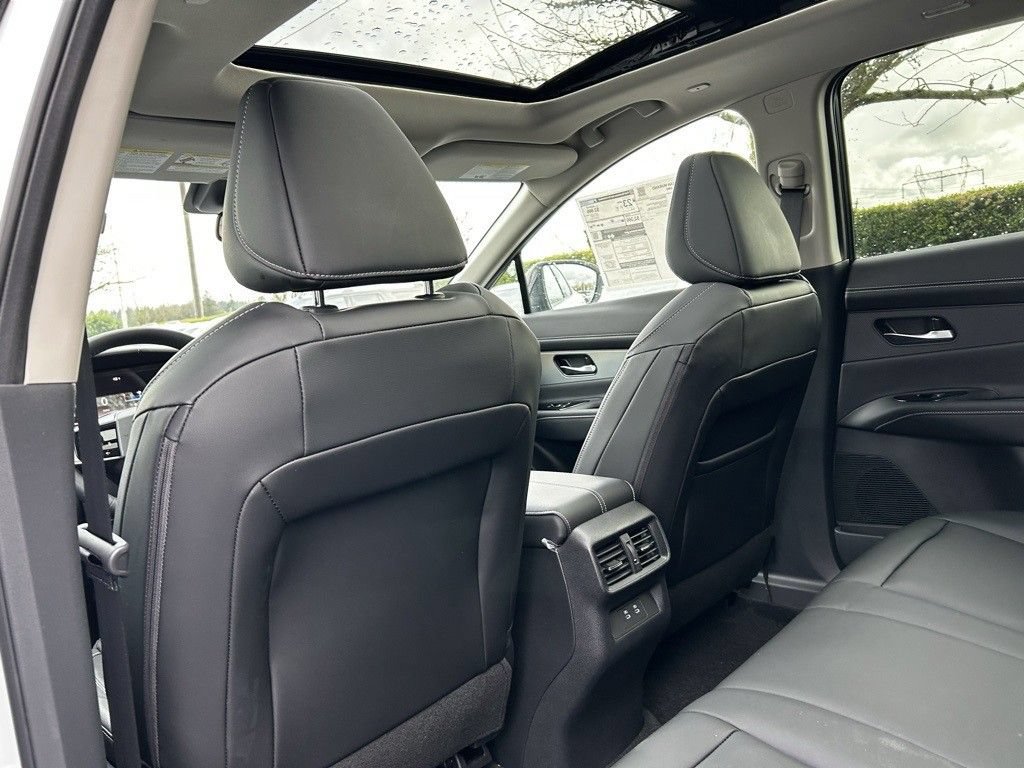 New 2025 Nissan Murano SL AWD/4WD image 23