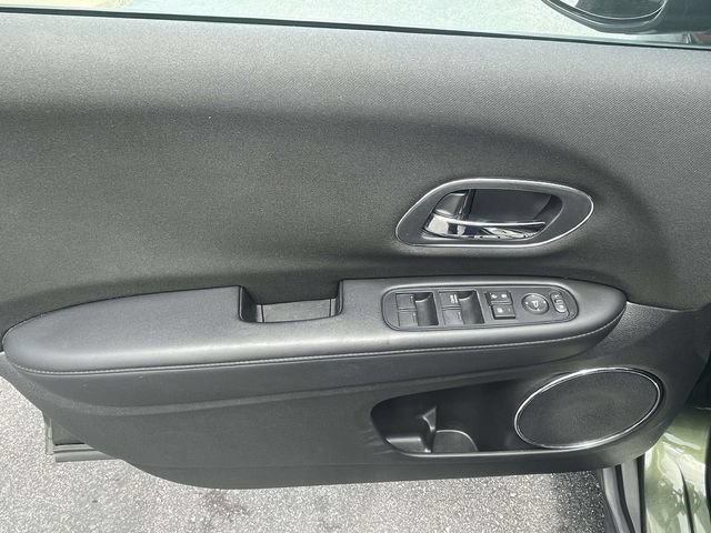 Used 2016 Honda HR-V EX image 16