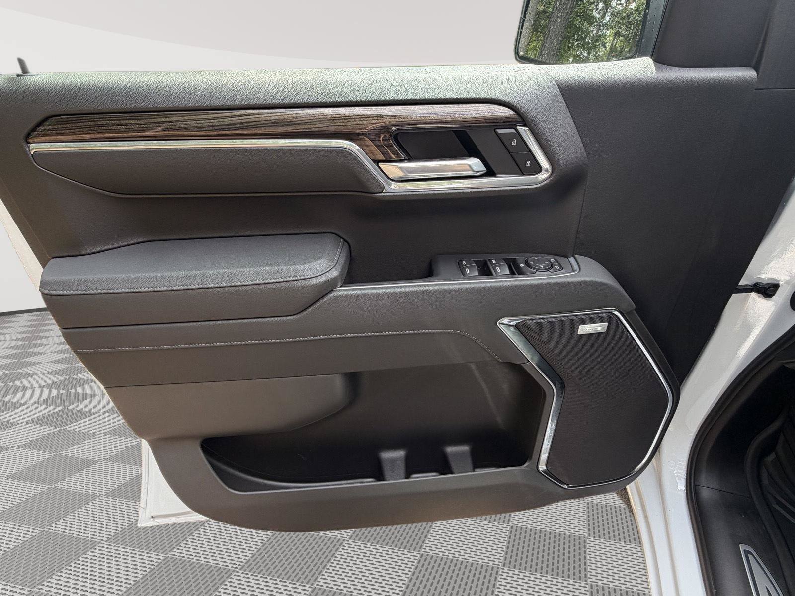 New 2026 Chevrolet Silverado 1500 LT Trail Boss w/ LT Trail Boss Premium Package AWD/4WD image 14