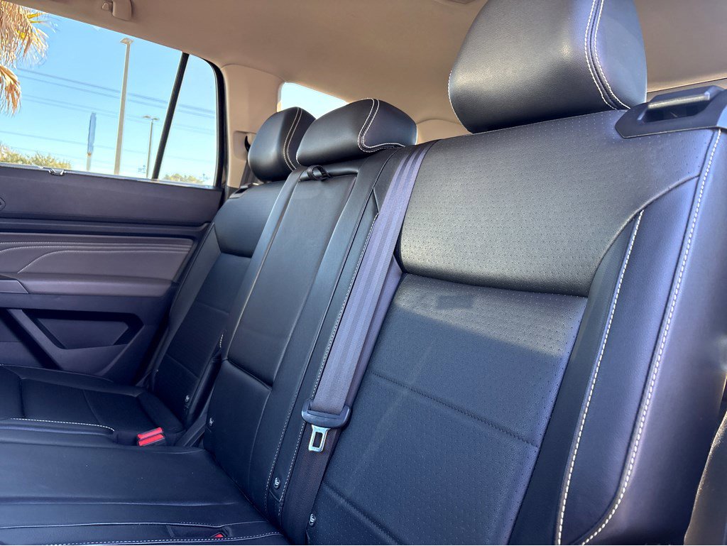 Used 2022 Volkswagen Atlas SE image 19