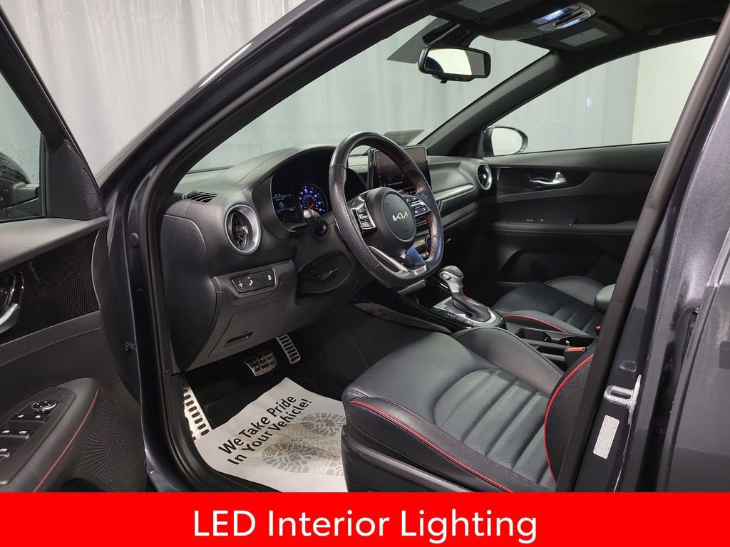 Used 2023 Kia Forte GT w/ GT2 Package image 12