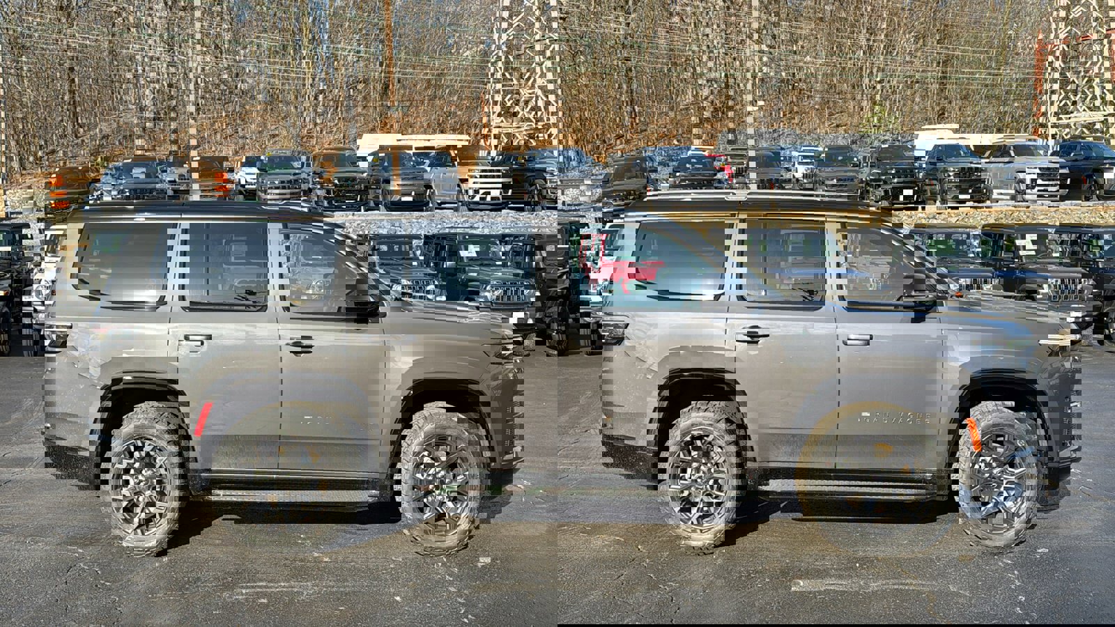 New 2026 Jeep Grand Wagoneer 4WD image 4