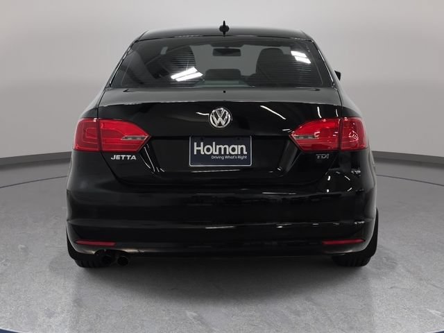 Used 2012 Volkswagen Jetta TDI FWD image 7