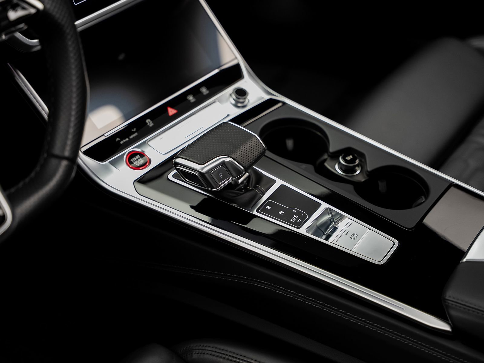 Used 2023 Audi RS 6 w/ Executive Package AWD/4WD image 57