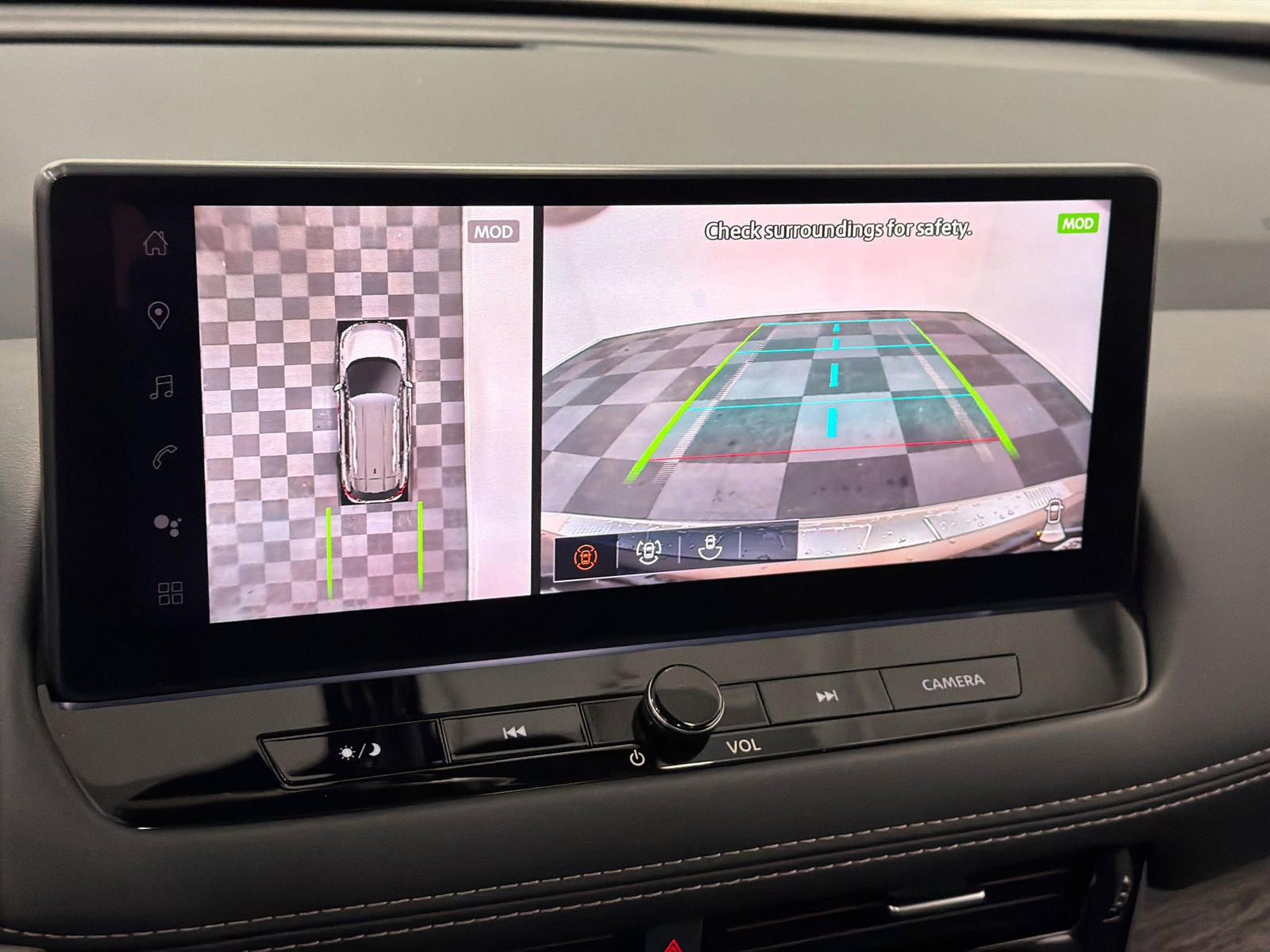 Used 2026 Nissan Rogue Platinum w/ Platinum Premium Package image 28