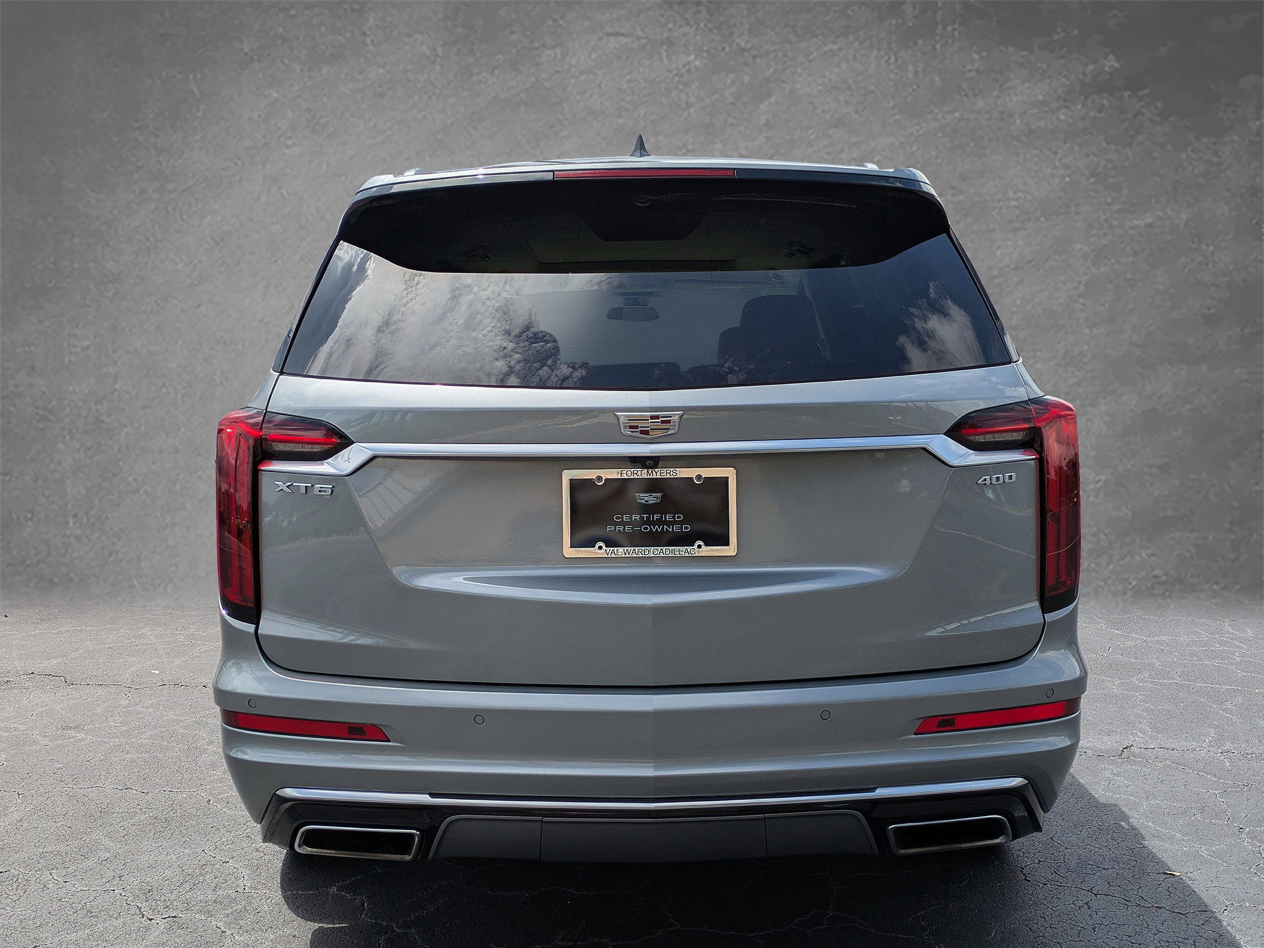 Certified 2024 Cadillac XT6 Premium Luxury FWD image 5