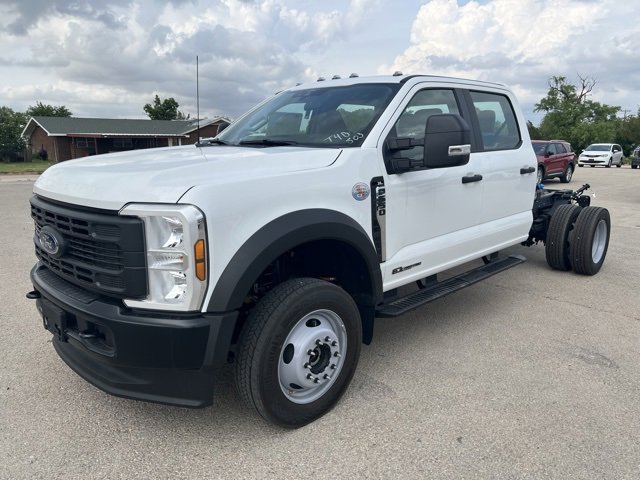 New 2025 Ford F550 XL image 3
