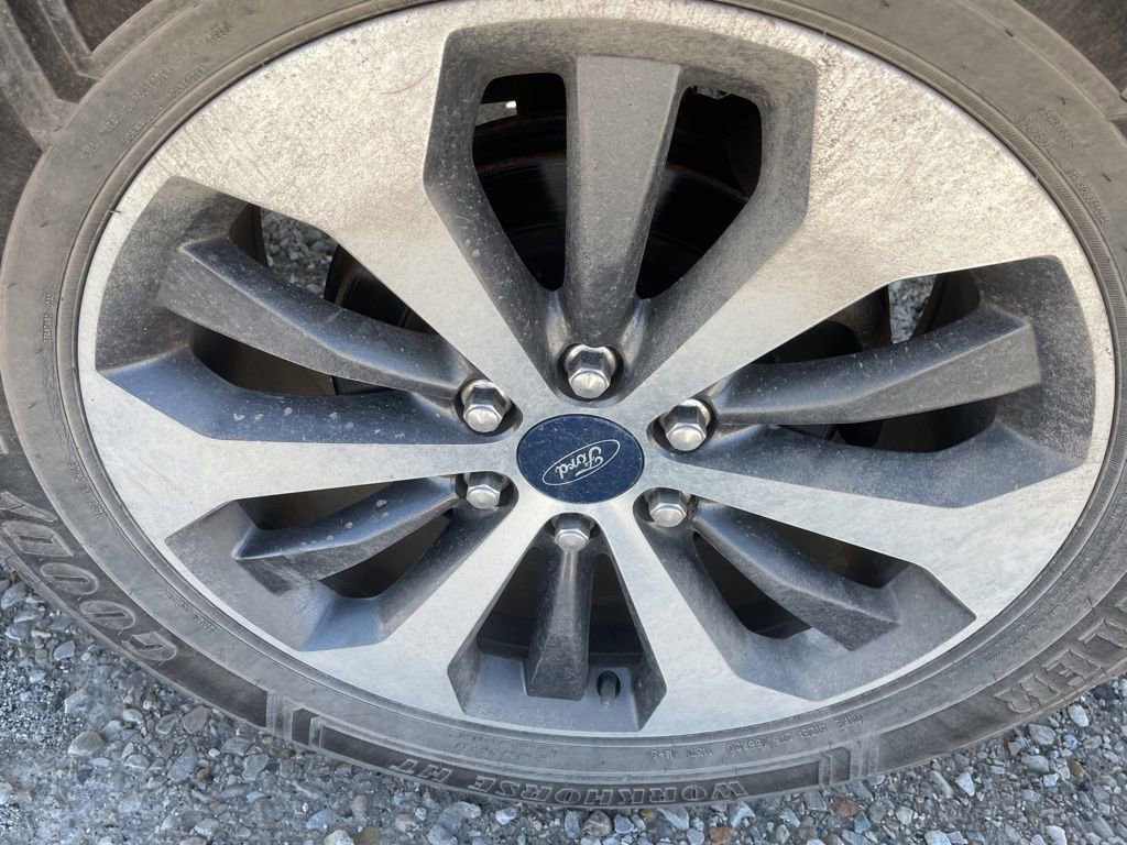 Used 2019 Ford F150 XL w/ Equipment Group 101A Mid image 9