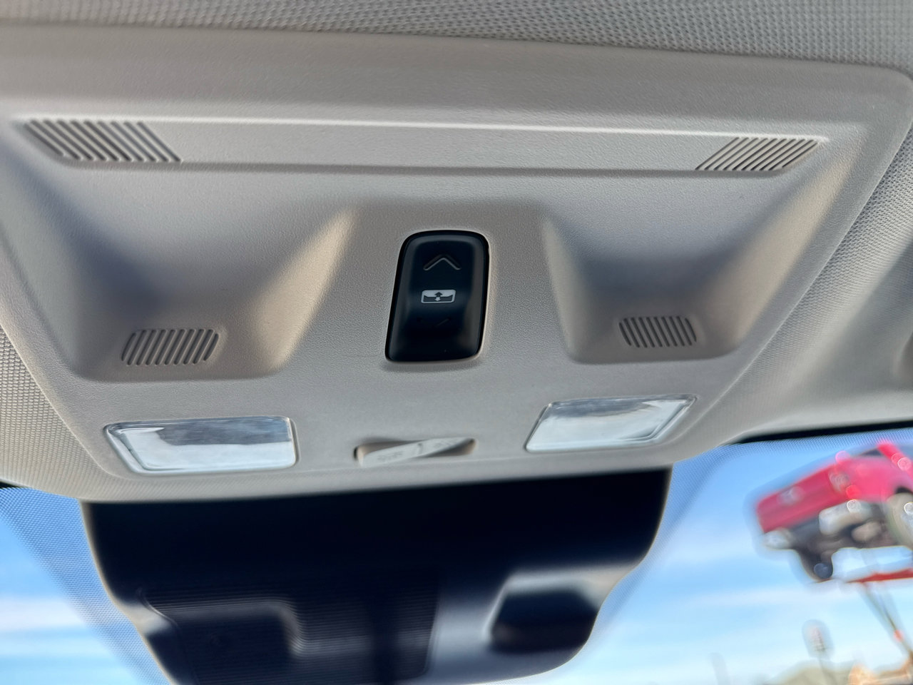 New 2025 Ford Maverick XLT w/ XLT Luxury Package image 27