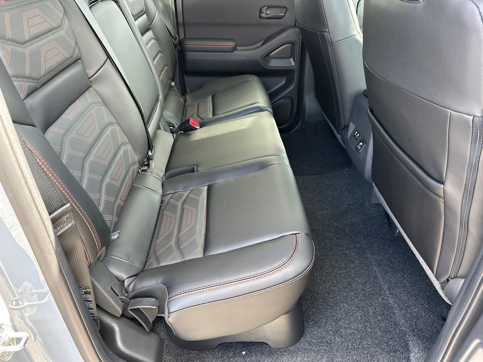 New 2026 Nissan Frontier Pro-X w/ Pro Premium Package RWD image 15