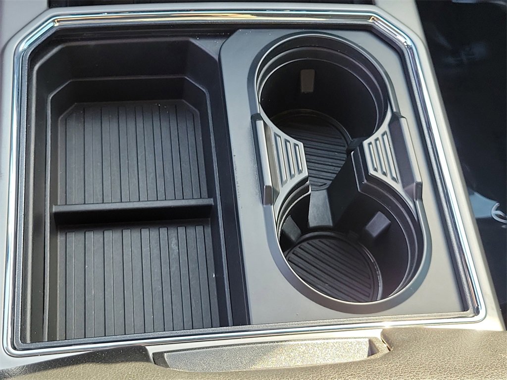 Used 2021 Ford F250 Lariat w/ Lariat Ultimate Package image 31