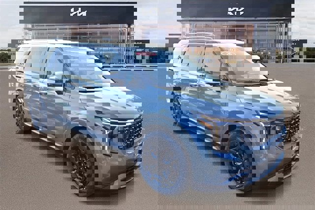 New 2026 Kia Carnival SX video 1
