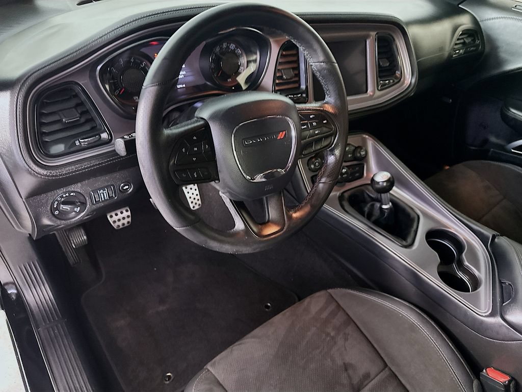 Used 2023 Dodge Challenger R/T w/ Plus Package RWD image 30