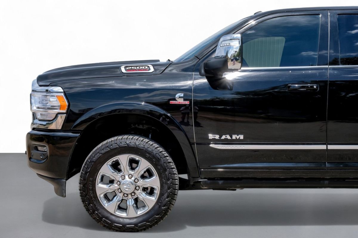 Used 2023 RAM 2500 Limited image 10