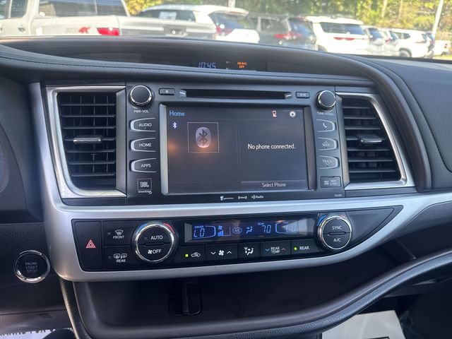 Used 2019 Toyota Highlander Limited FWD image 23