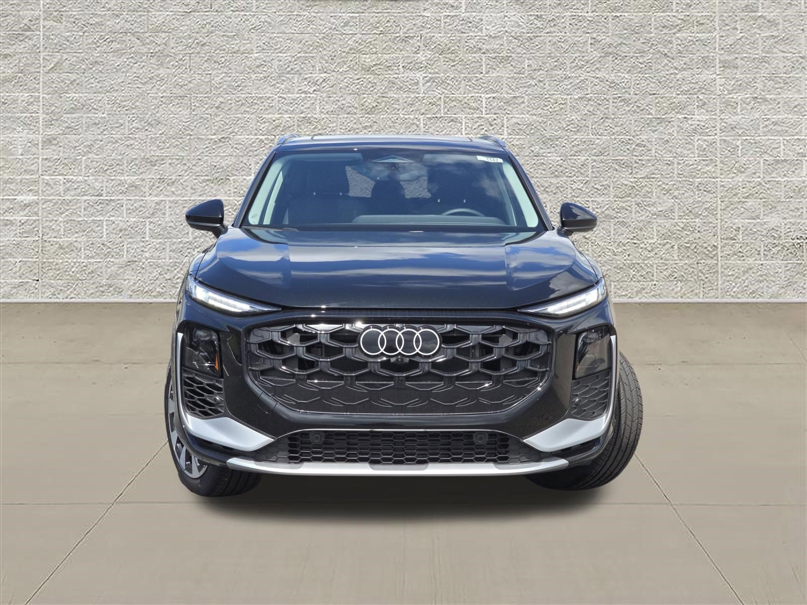 New 2026 Audi Q3 quattro 2.0T AWD/4WD image 2