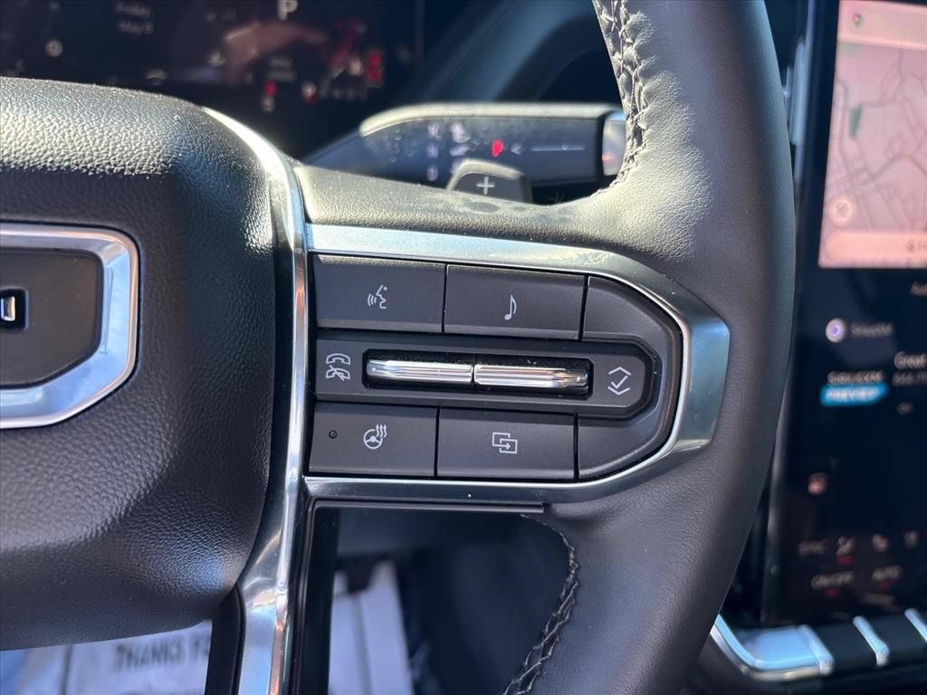 Used 2026 GMC Yukon XL Denali w/ Sun & Power Step Package AWD/4WD image 30