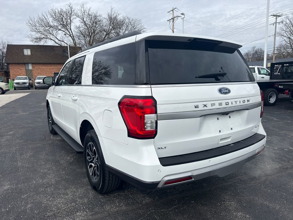Used 2024 Ford Expedition Max XLT AWD/4WD image 11