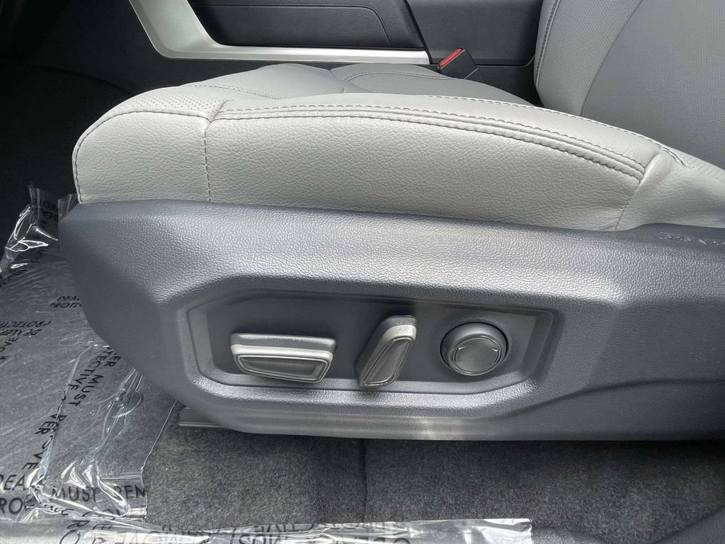 New 2026 Toyota Tundra SR5 AWD/4WD image 26