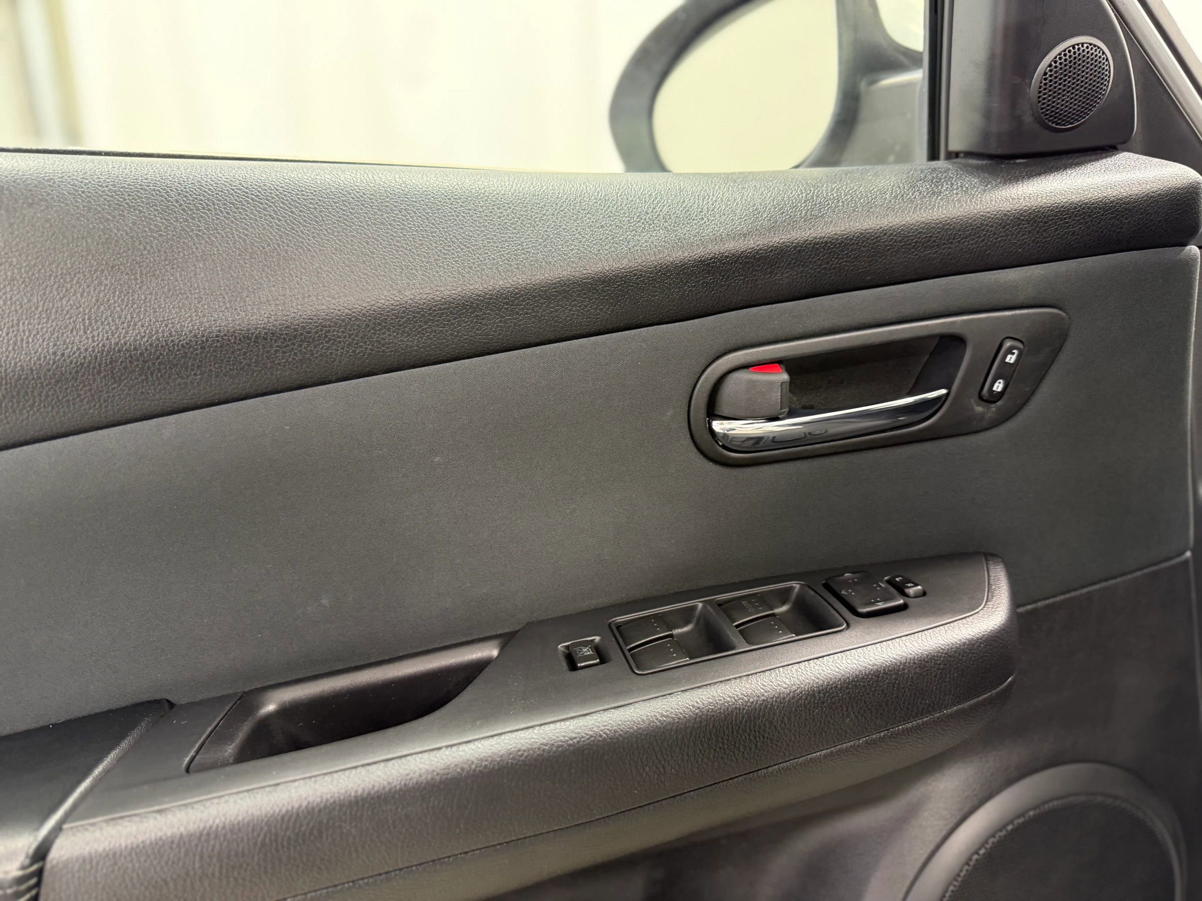 Used 2012 MAZDA MAZDA6 i Touring image 12