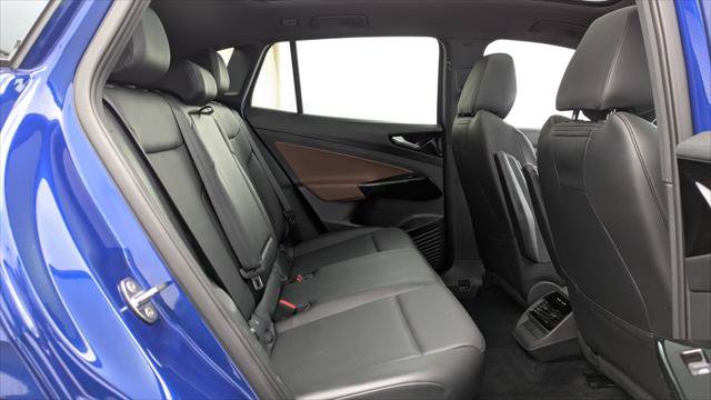 Used 2022 Volkswagen ID.4 Pro S w/ Gradient Package RWD image 19