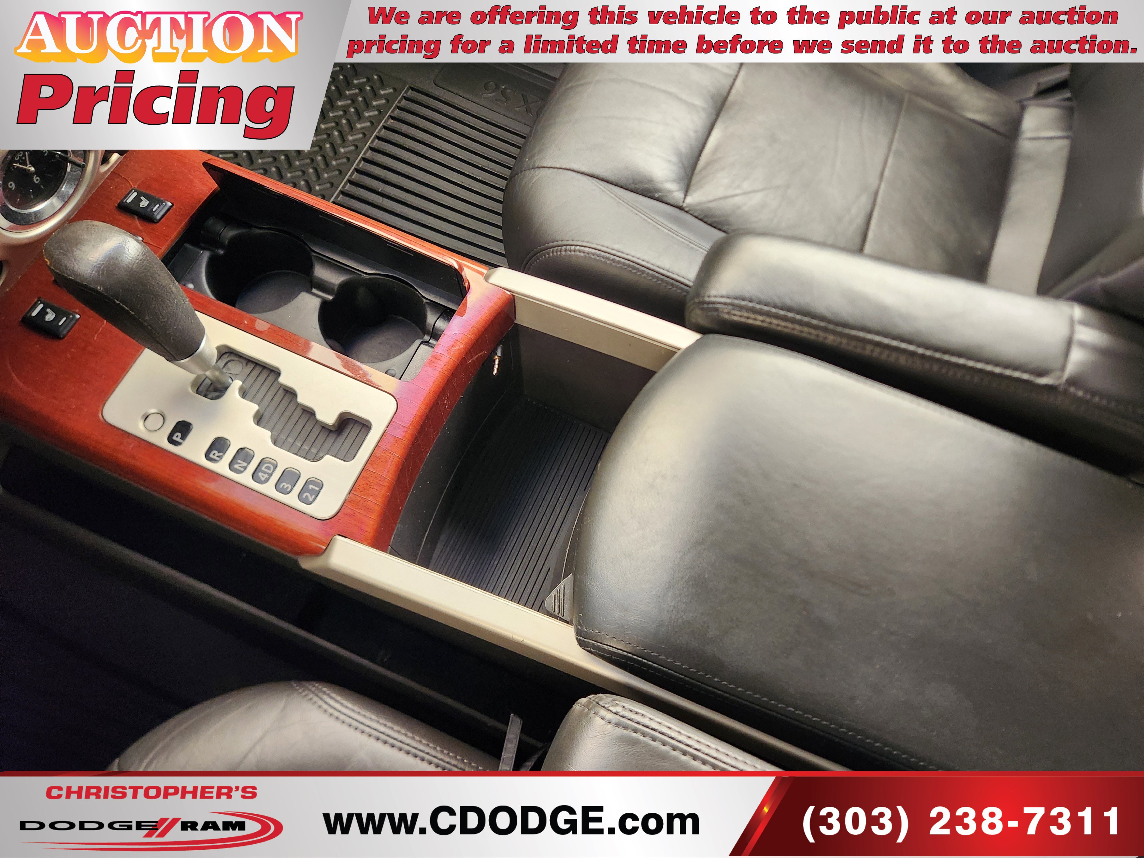 Used 2004 INFINITI QX56 4WD w/ Smart Vision Pkg image 13