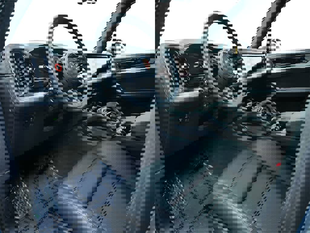 New 2025 Porsche Cayenne image 4