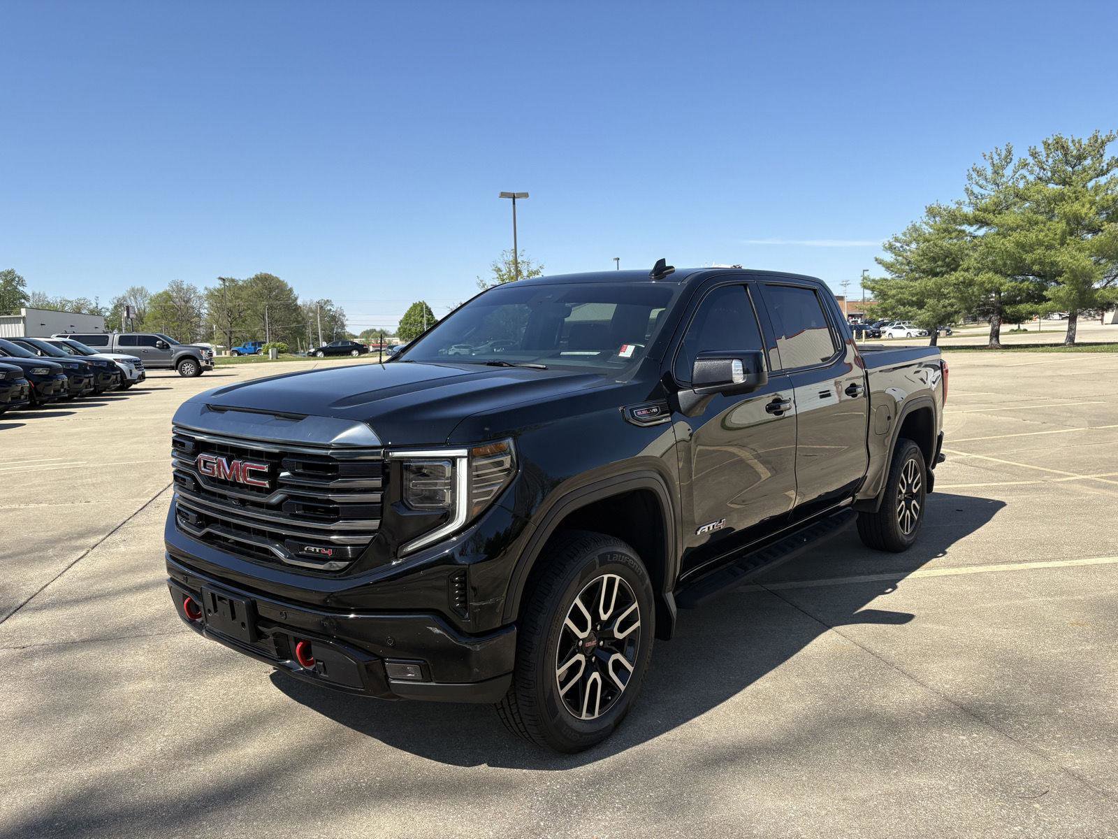 Used 2022 GMC Sierra 1500 AT4 w/ AT4 Premium Package AWD/4WD image 20