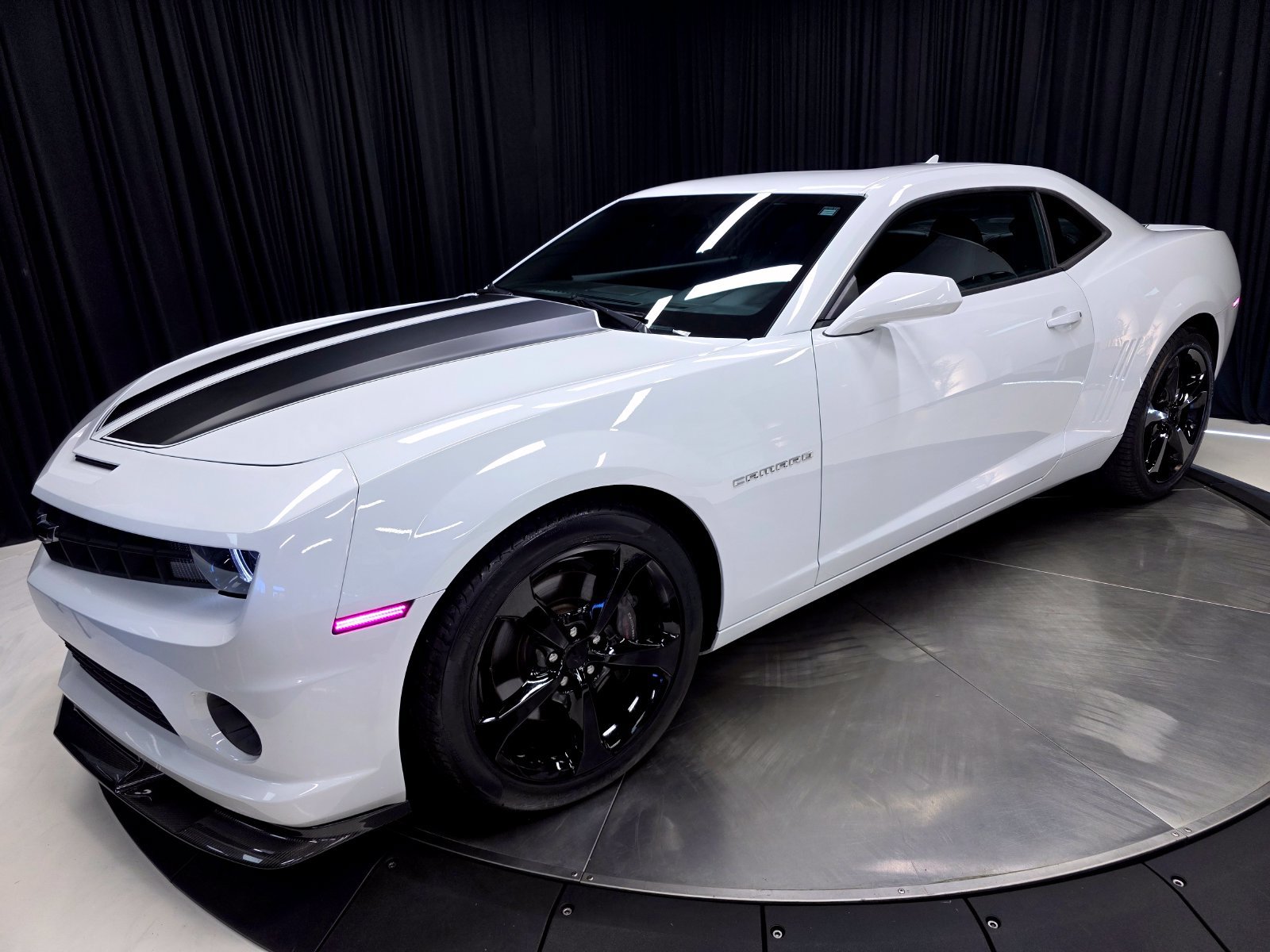 Used 2013 Chevrolet Camaro SS w/ RS Package RWD image 43