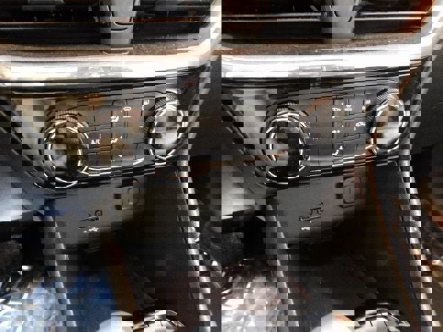 Used 2024 Buick Encore GX Sport Touring image 25