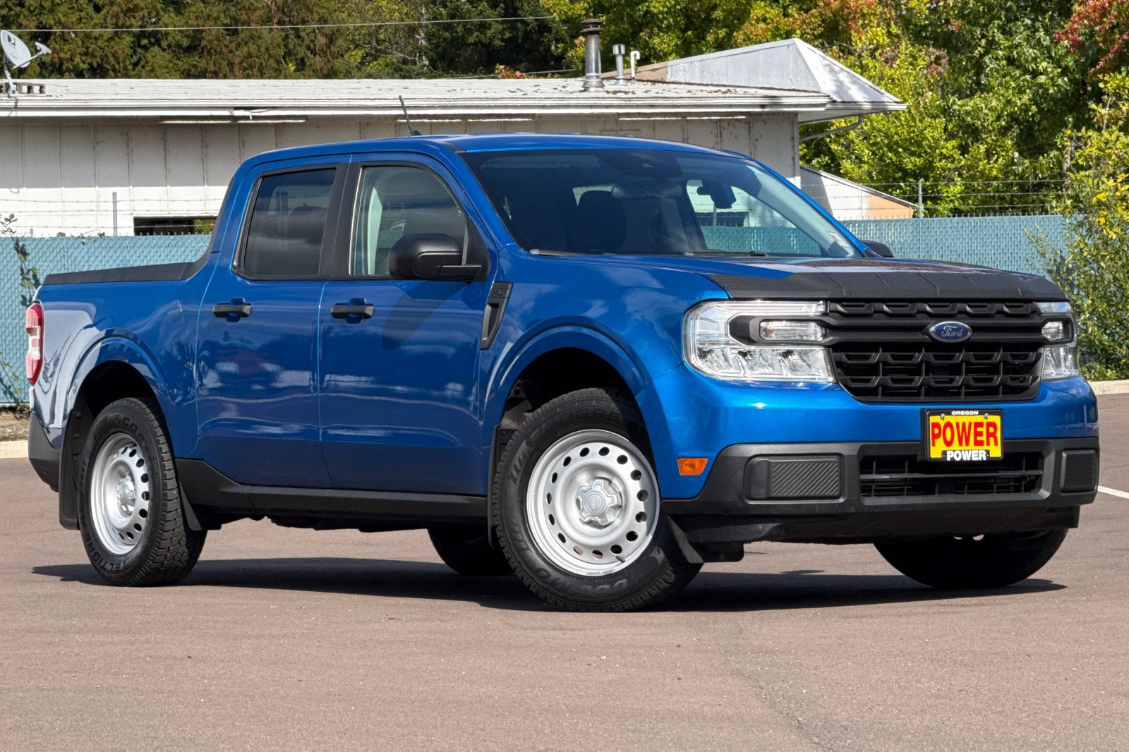 Used 2022 Ford Maverick AWD SuperCrew image 2