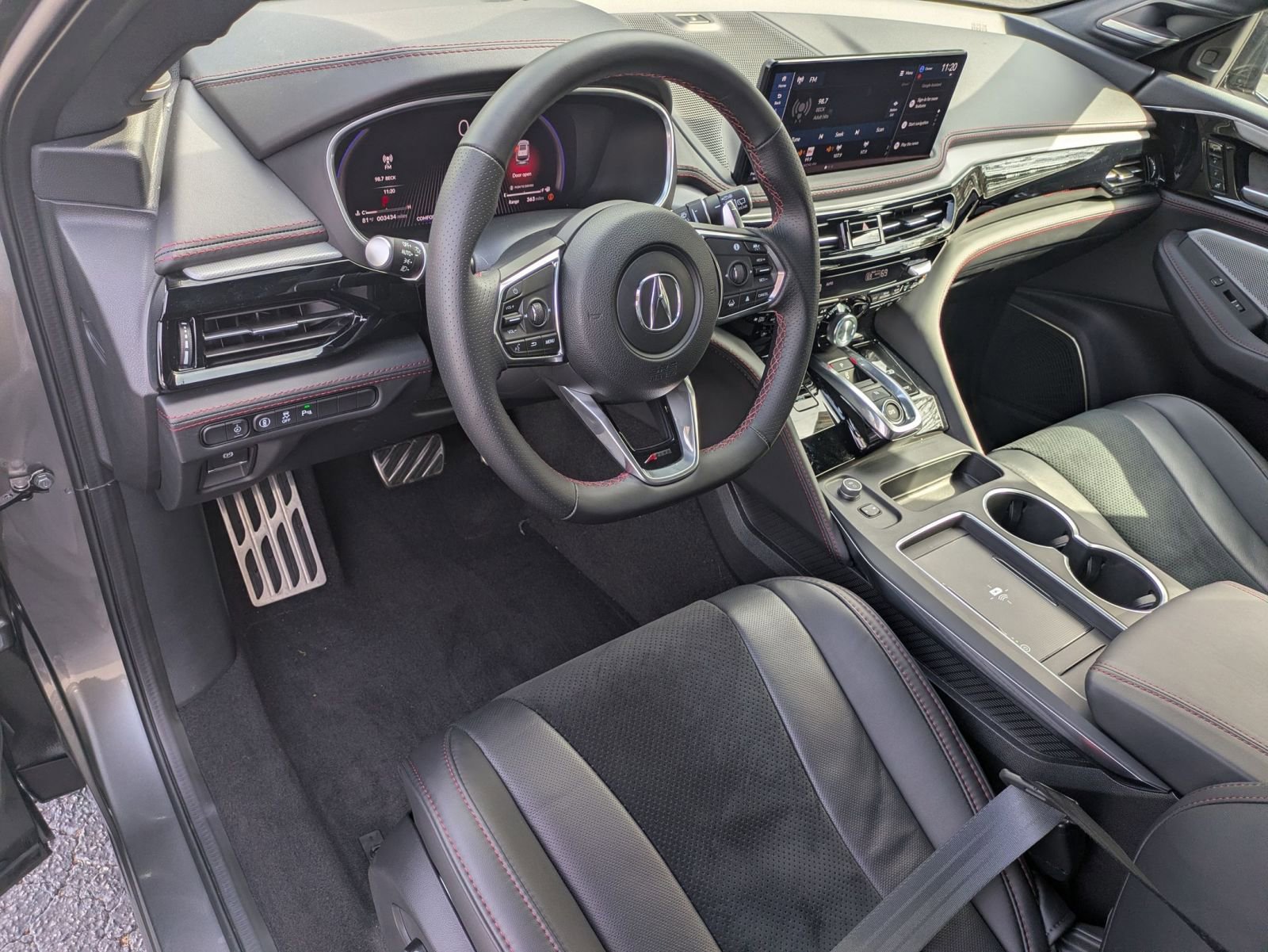 Certified 2026 Acura MDX A-Spec image 9