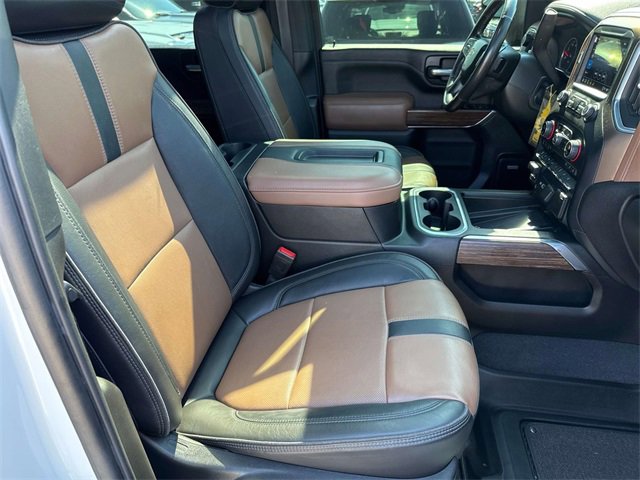 Used 2021 Chevrolet Silverado 3500 High Country image 14