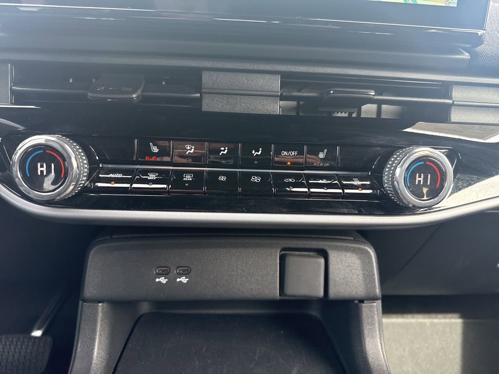 Used 2024 Honda Prologue EX image 22