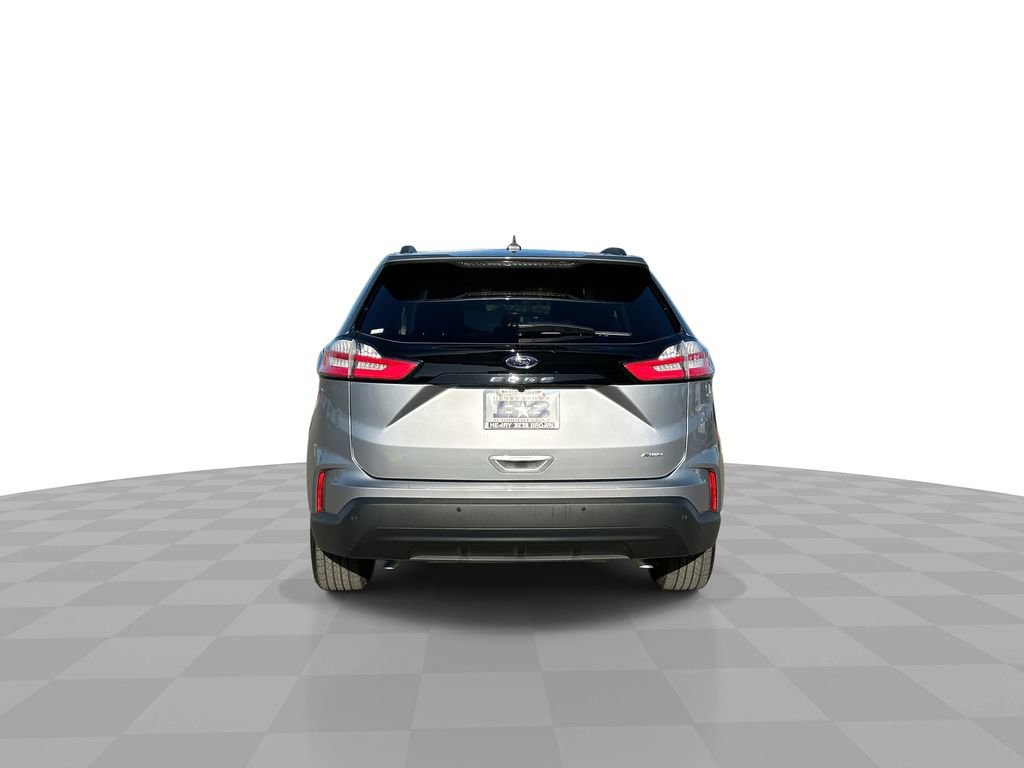 Used 2022 Ford Edge SE image 7