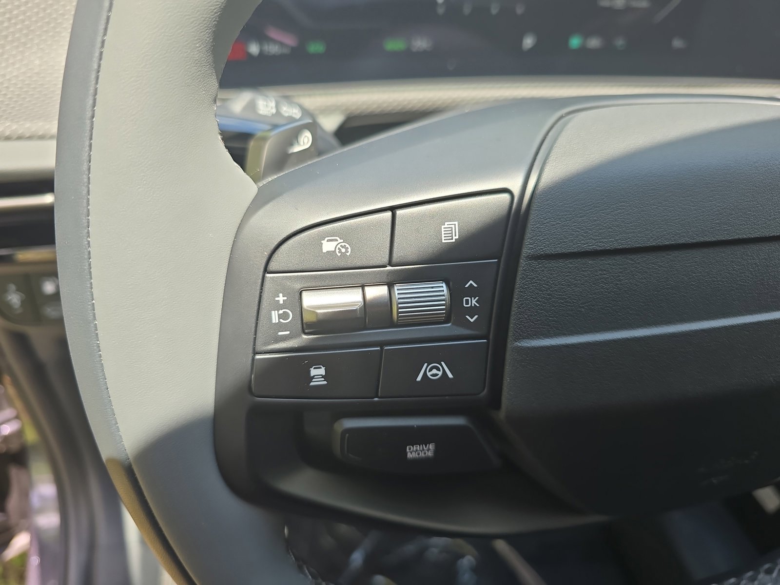 New 2025 Kia EV6 Wind image 16