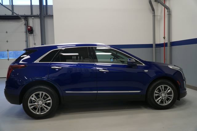 Used 2023 Cadillac XT5 Premium Luxury w/ Technology Package AWD/4WD image 7