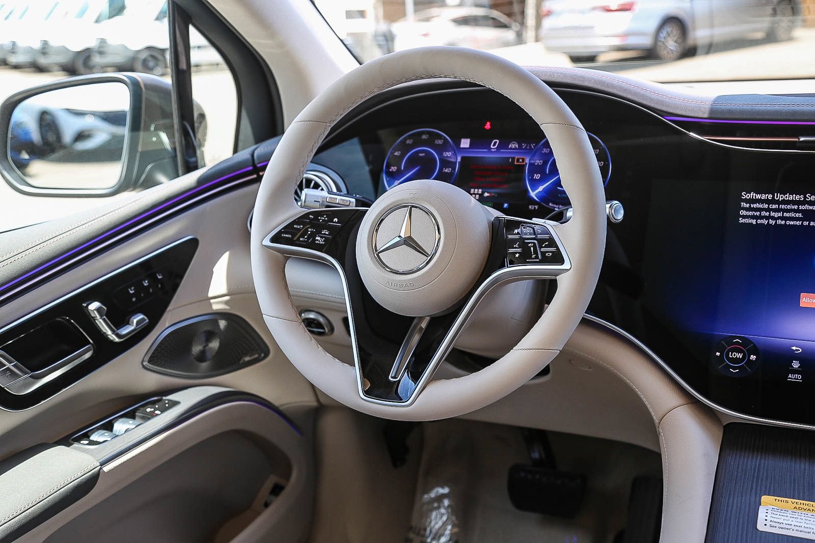 New 2026 Mercedes-Benz EQS 400 4MATIC SUV image 13