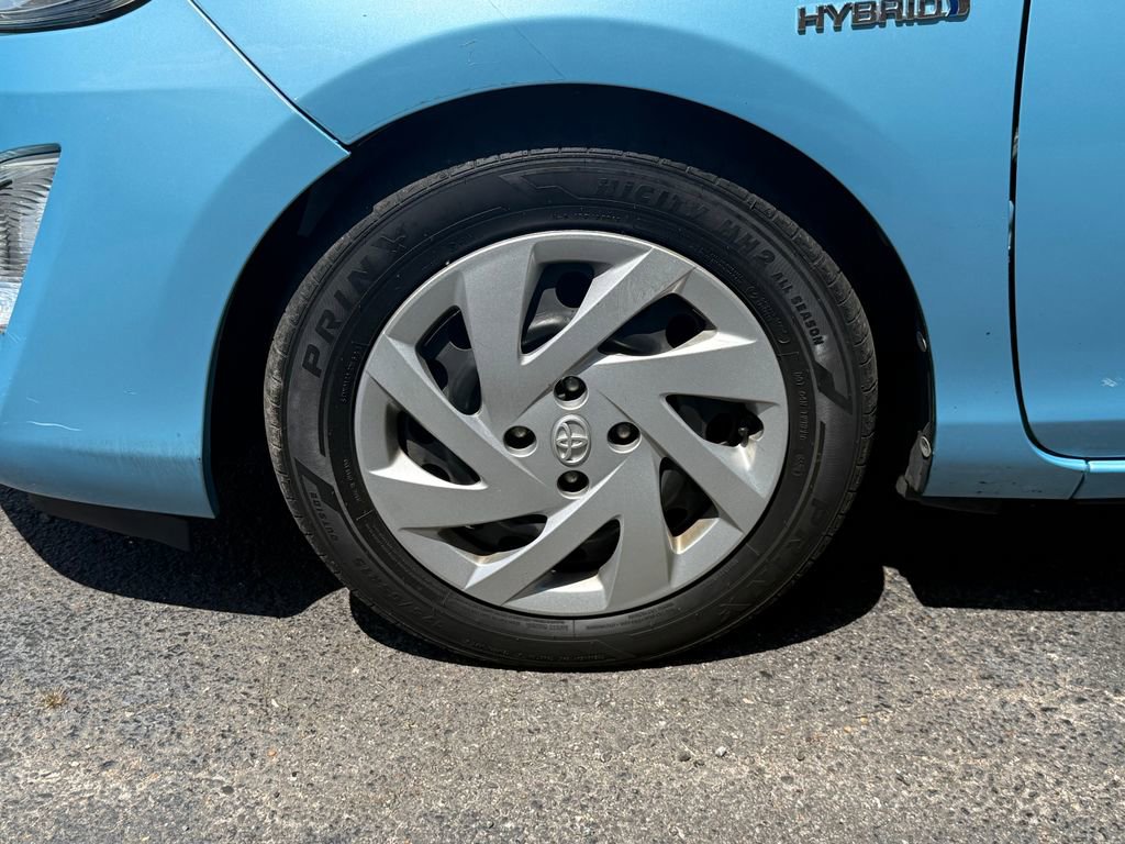 Used 2015 Toyota Prius C Two FWD image 23