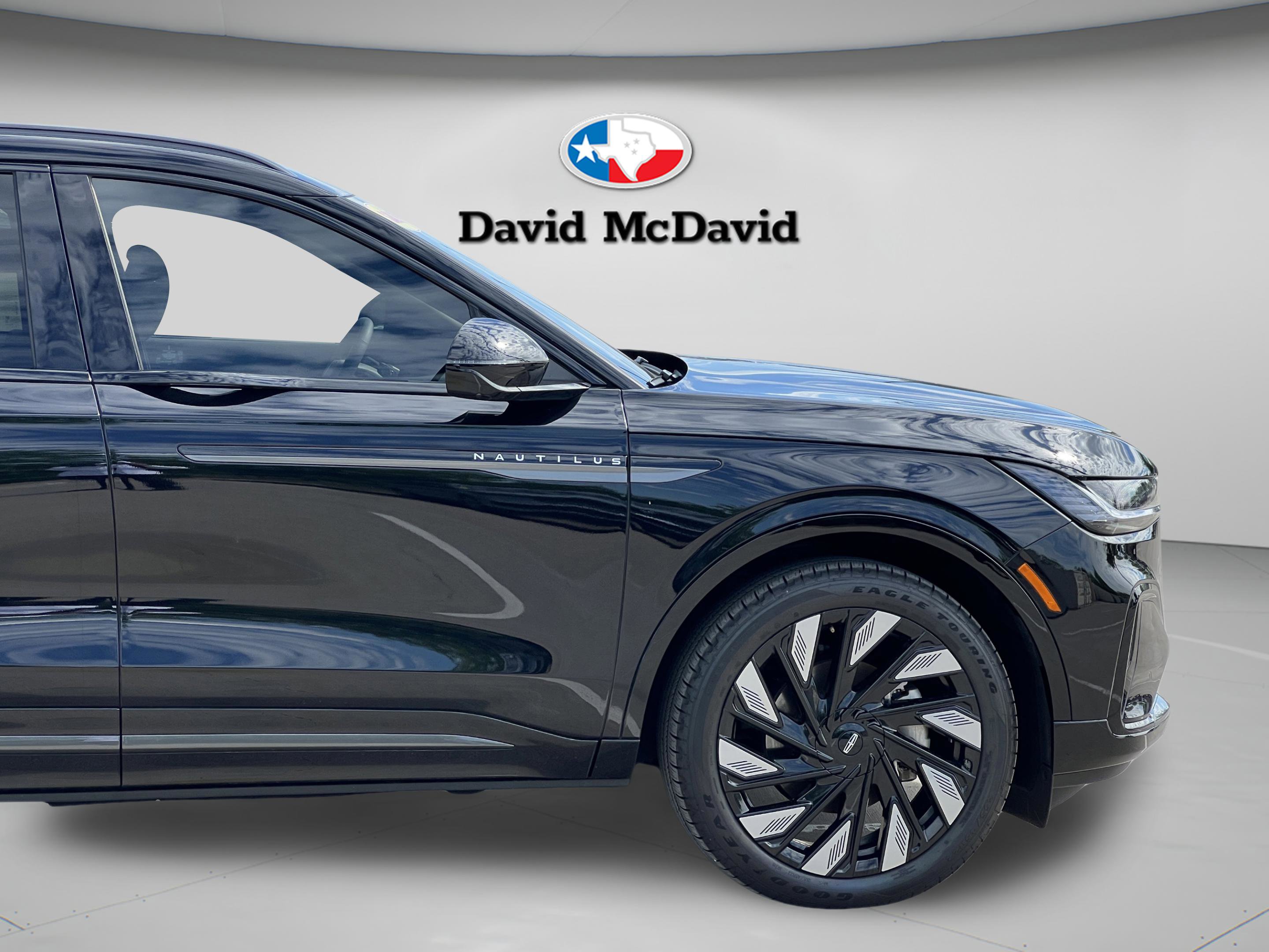 New 2025 Lincoln Nautilus Reserve image 33