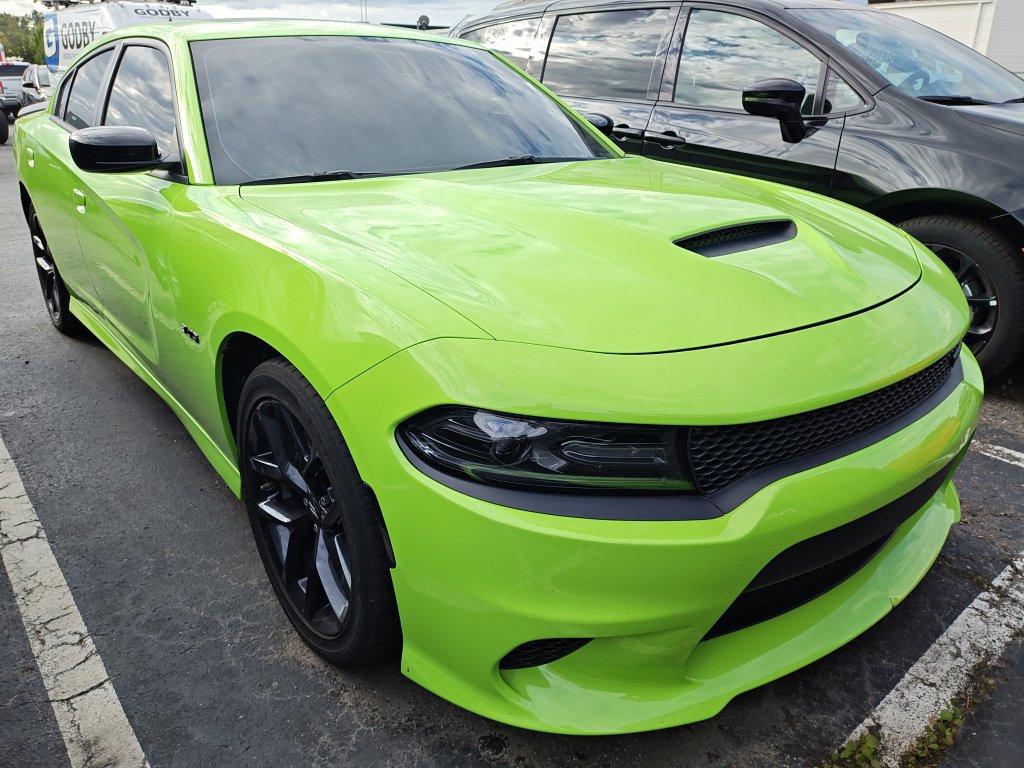 Used 2023 Dodge Charger R/T w/ Blacktop Package RWD image 5
